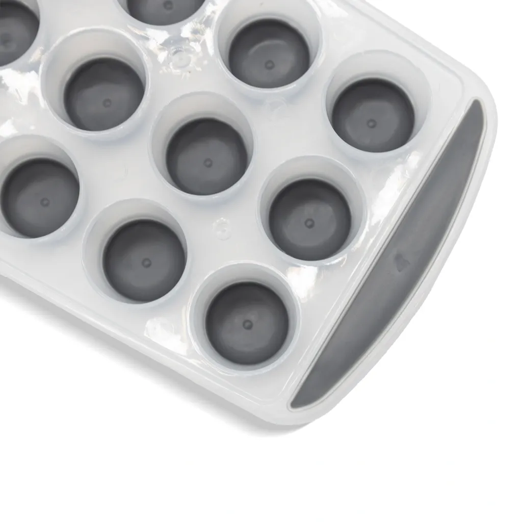 Ice Cube Tray 21_Detail.webp